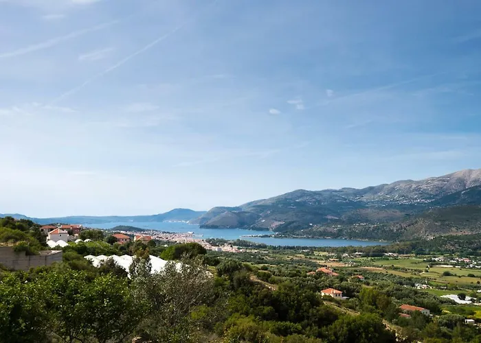 Διαμέρισμα Adelinas' *